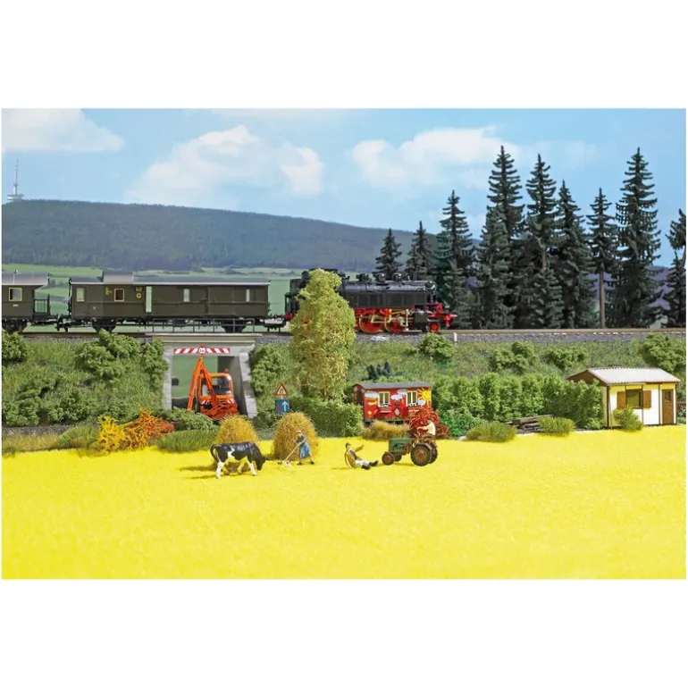 Busch 9771 HO Rapeseed Field - Quality Trains and Accessories Galore