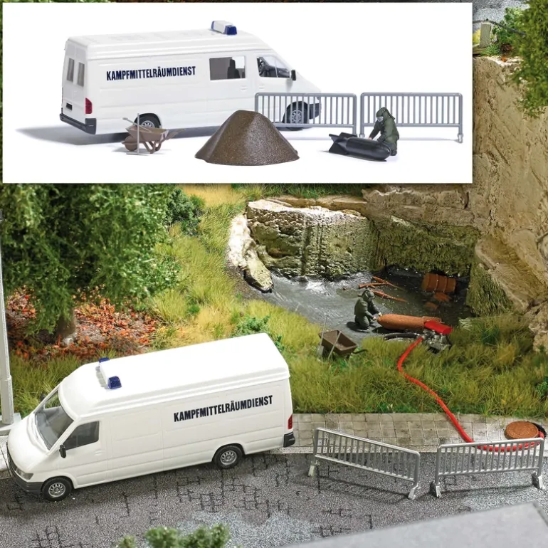 Busch 7968 HO Security Figure Set - Quality Trains and Accessories Galore